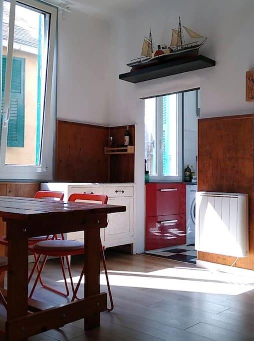 Ferienwohnung Bilocale Nel Cuore Di Genova Exterior foto