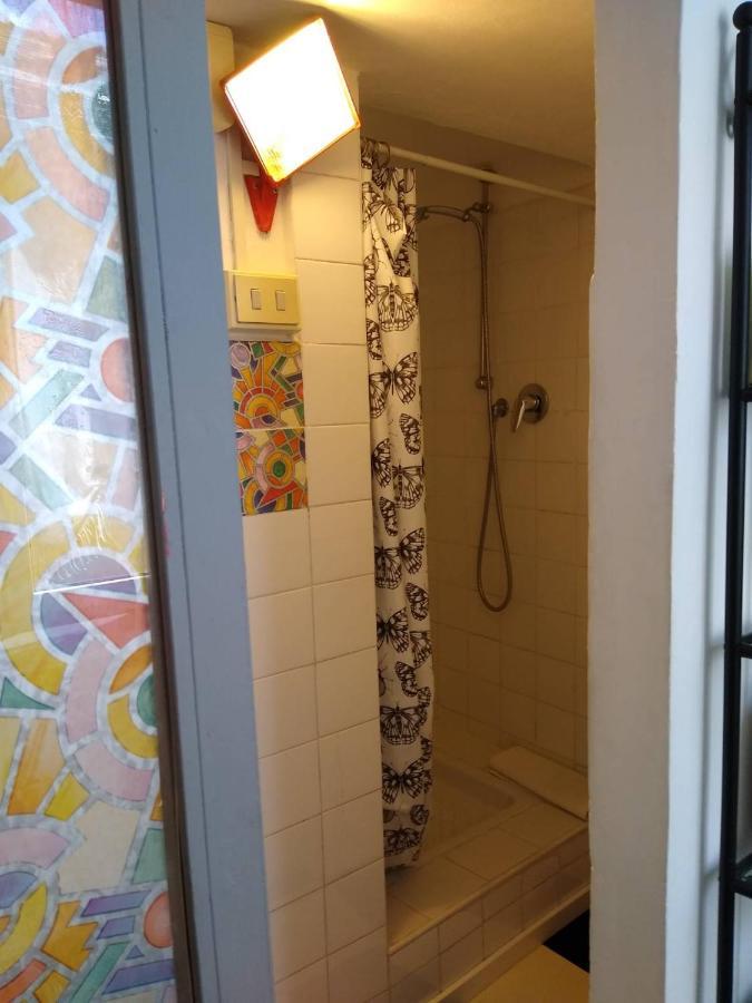Ferienwohnung Bilocale Nel Cuore Di Genova Exterior foto
